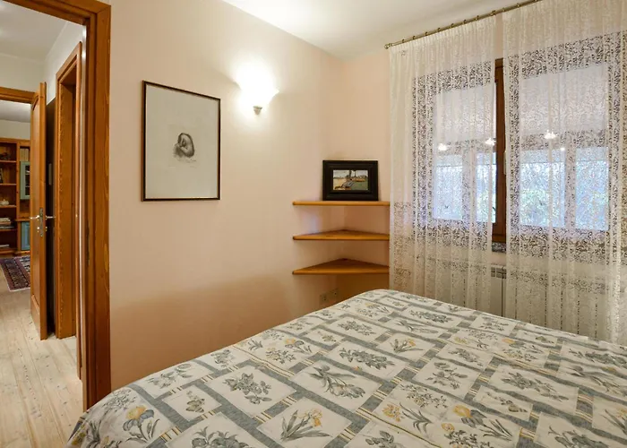 Holiday home Gorgeous In With Swimming Pool Merone